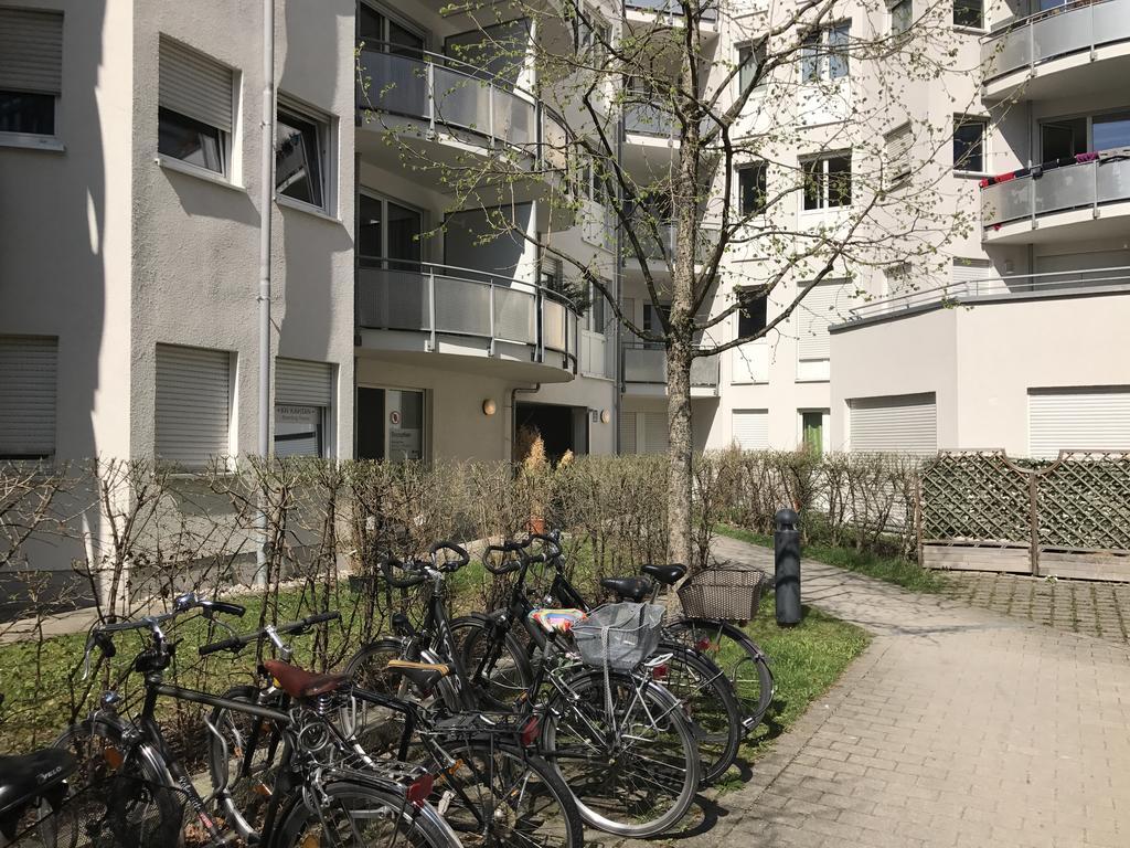 Kn Kahtan Boarding House Daire Münih Dış mekan fotoğraf