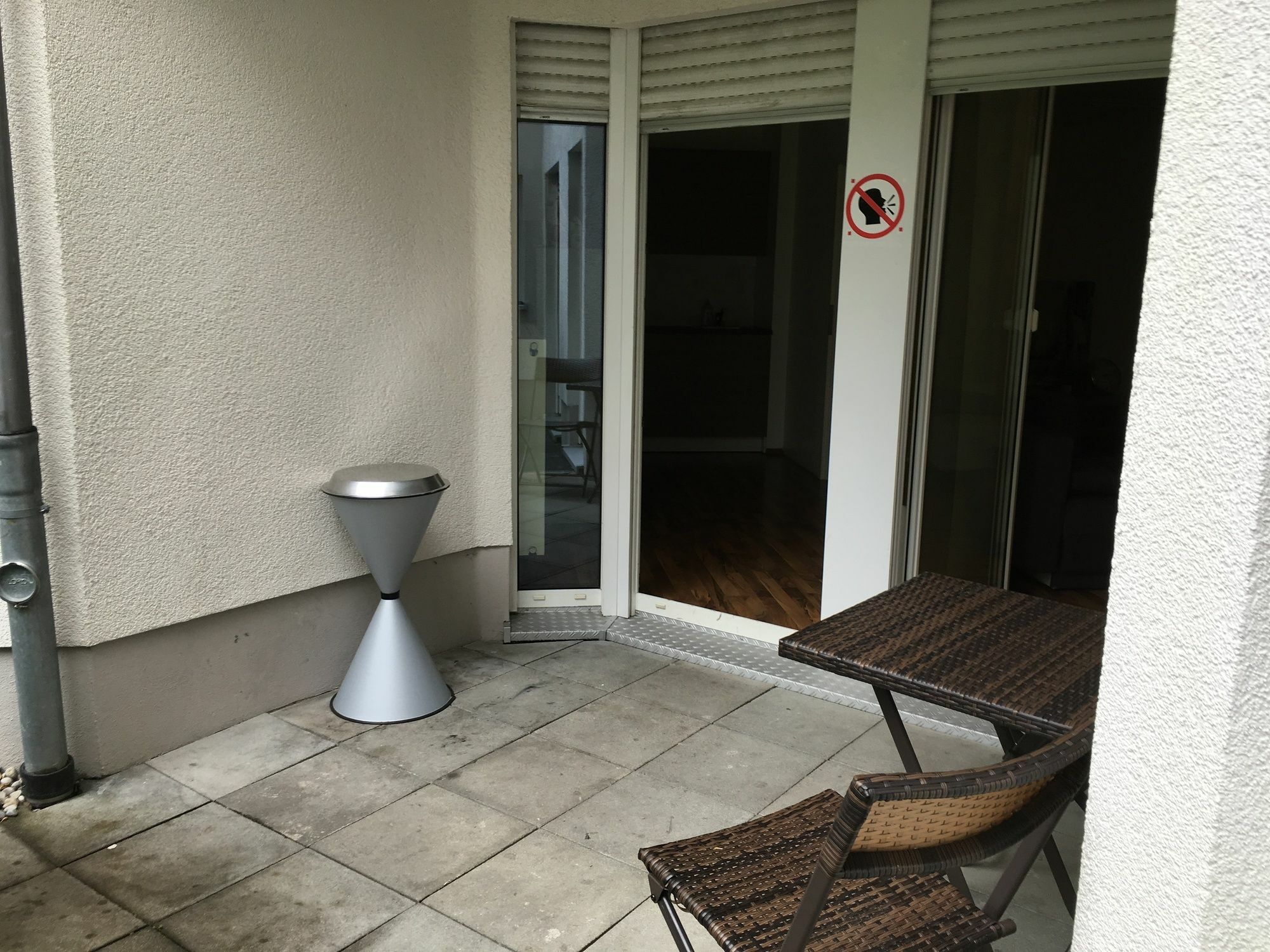Kn Kahtan Boarding House Daire Münih Dış mekan fotoğraf