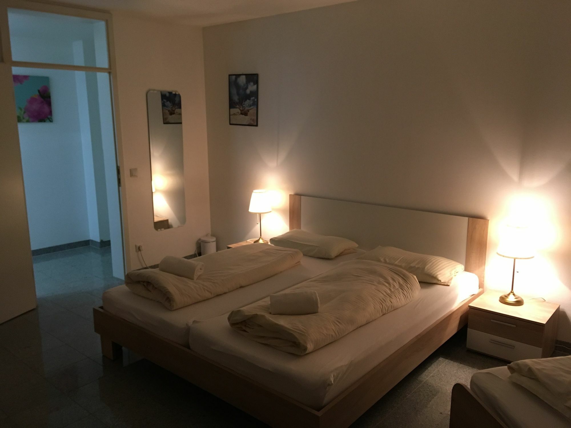 Kn Kahtan Boarding House Daire Münih Dış mekan fotoğraf