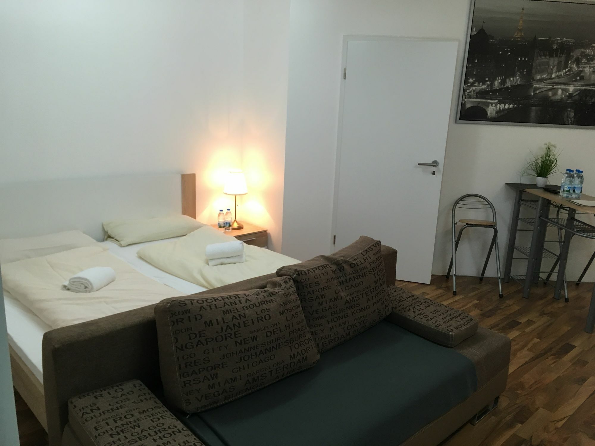 Kn Kahtan Boarding House Daire Münih Dış mekan fotoğraf