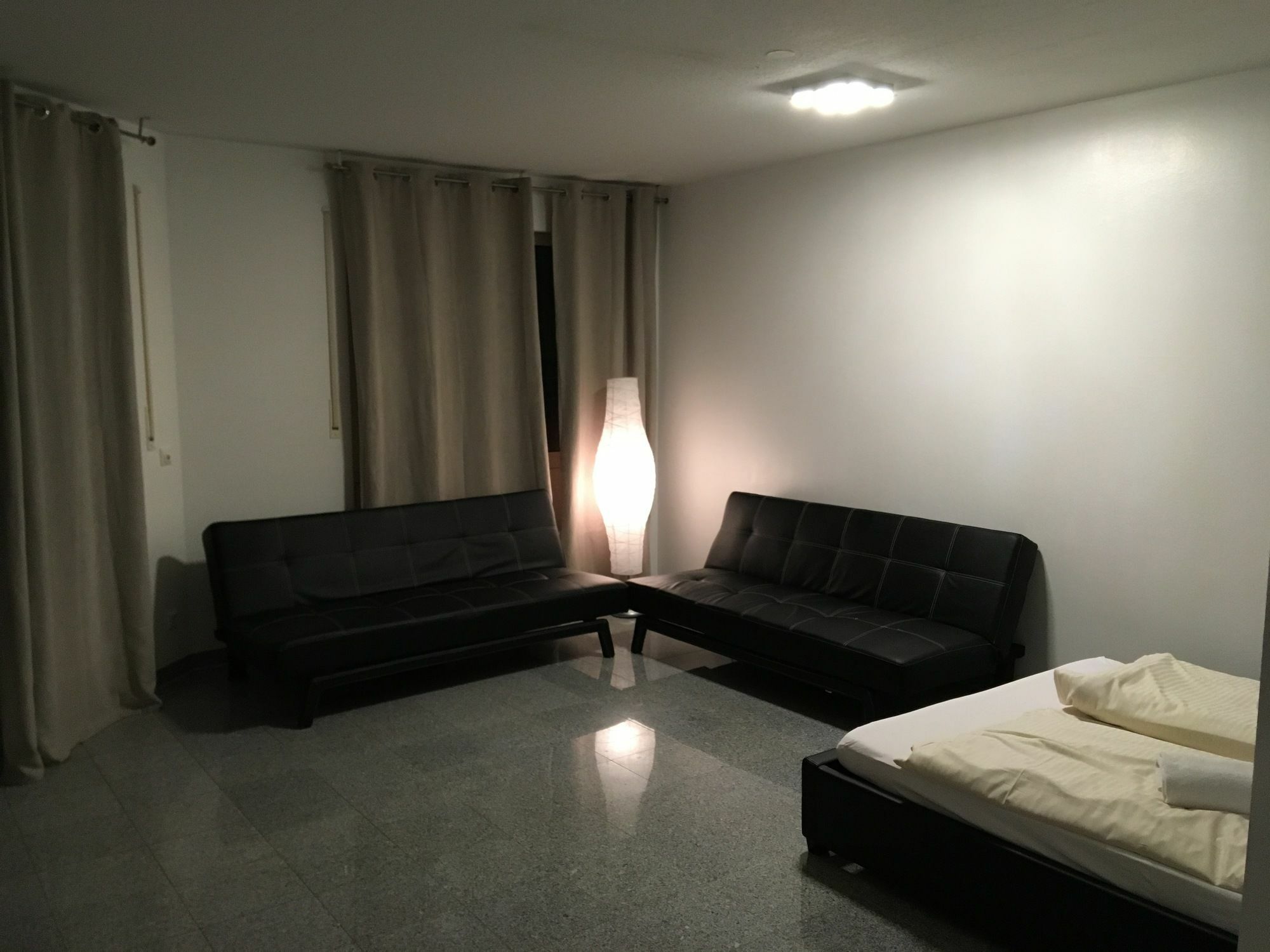 Kn Kahtan Boarding House Daire Münih Dış mekan fotoğraf
