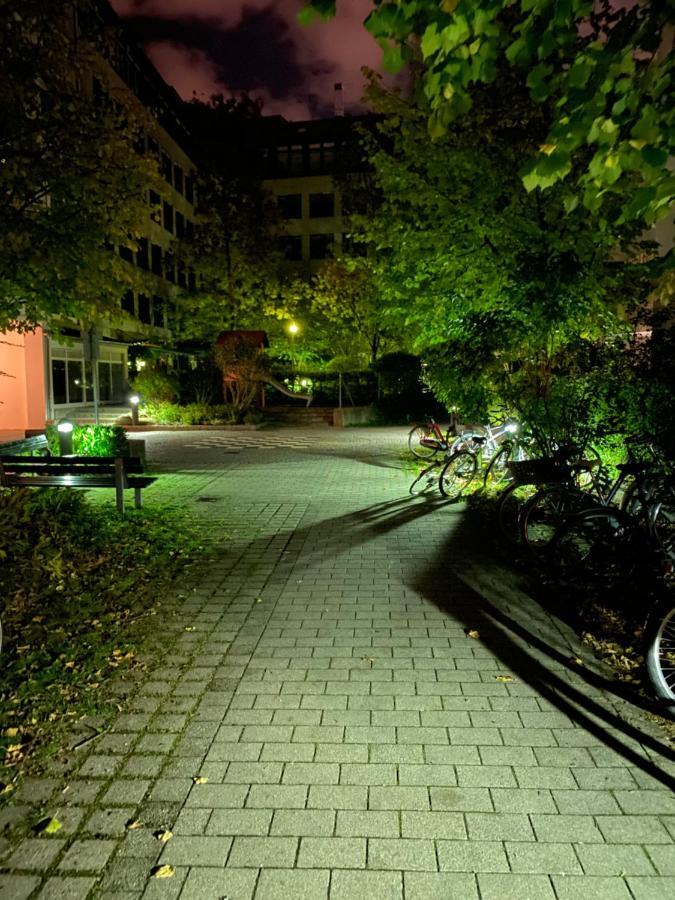 Kn Kahtan Boarding House Daire Münih Dış mekan fotoğraf